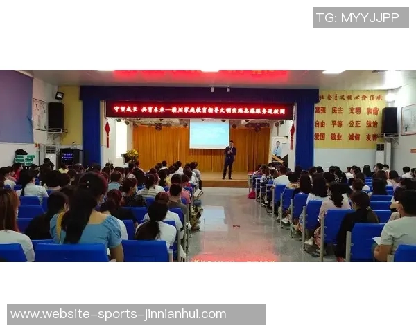 未来足球明星如何用英语表达与他们的成长之路