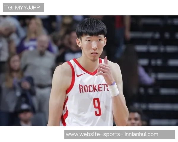 周琦:从青涩少年到篮球中国明星的成长之路与辉煌成就 周琦:从青涩少年到篮球中国明星的成长之路与辉煌成就